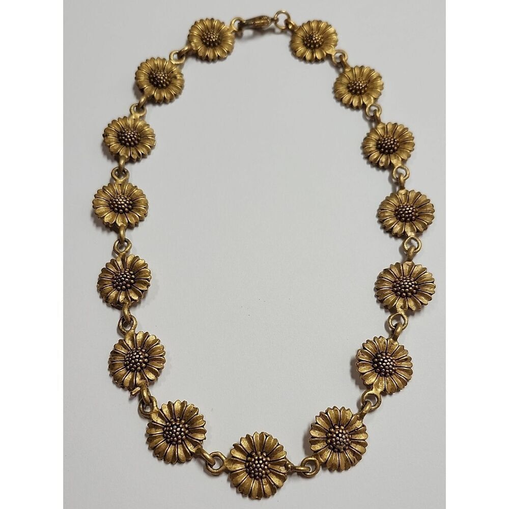 Matte Gold Tone Flower Link Necklace - Women Jewelry Vintage Signed EH